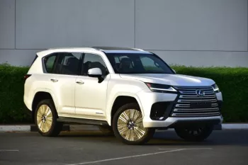 LEXUS LX 500 2022 MODEL YEAR TURBO SPORT LX500D DIESEL V6 3.3L