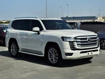 TOYOTA LAND CRUISER GXR FULL OPTION 2022 MODEL YEAR PETROL 3.5L V6