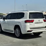 TOYOTA LAND CRUISER GXR FULL OPTION 2022 MODEL YEAR PETROL 3.5L V6 - Thumbnail 6