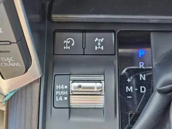 TOYOTA LAND CRUISER GXR FULL OPTION 2022 MODEL YEAR PETROL 3.5L V6