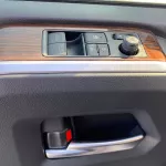 TOYOTA GRANVIA 2023 MODEL YEAR 3.5L PETROL MINIVAN RWD - Thumbnail 16
