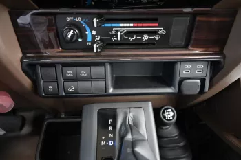 2024 TOYOTA LAND CRUISER DOUBLE CAB PICKUP SDLX 2.8L DIESEL AUTOMATIC