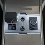 Land Rover Range Rover SE P530 4.4L Petrol AWD 2023 Model Year Fuji White Color - Thumbnail 10