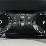 Land Rover Range Rover SE P530 4.4L Petrol AWD 2023 Model Year Fuji White Color - Thumbnail 7