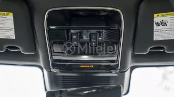 Land Rover Range Rover SE P530 4.4L Petrol AWD 2023 Model Year Fuji White Color