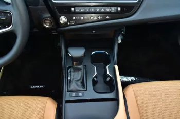 2023 MODEL LEXUS ES300 HYBRID PREMIER 2.5L WHITE COLOR AUTOMATIC