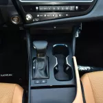 2023 MODEL LEXUS ES300 HYBRID PREMIER 2.5L WHITE COLOR AUTOMATIC - Thumbnail 13