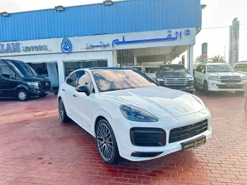 Porsche Cayenne GTS Coupe Under Warranty Service History 2021 Model Year