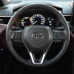 TOYOTA COROLLA CROSS HYBRID 2024 MODEL YEAR XLE 1.8L PETROL - Thumbnail 5