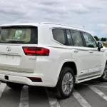 TOYOTA LAND CRUISER 300 VXR LC300 2024 MODEL YEAR V6 4.0L PETROL - Thumbnail 5