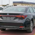 Toyota Avalon 2.5L Petrol FWD 2022 Model Year Black Color - Thumbnail 6