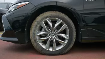 Toyota Avalon 2.5L Petrol FWD 2022 Model Year Black Color