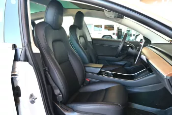 Tesla Model 3 Dual Motor 2020 Model Year Panoramic Roof Under Warranty