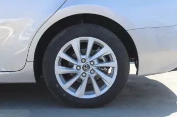 TOYOTA CAMRY GLE 2.5L PETROL FWD 2023 MODEL YEAR CHINESE