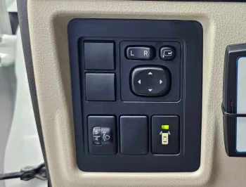 TOYOTA PRADO GXR MID OPTION 2.7L V4 4WD 2019 MODEL YEAR WHITE