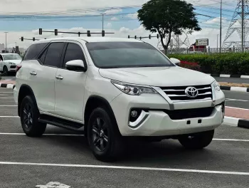 Toyota Fortuner EX.R 2.7L Petrol 4WD 2019 Model Year White 