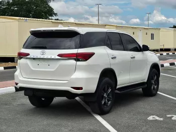 Toyota Fortuner EX.R 2.7L Petrol 4WD 2019 Model Year White 