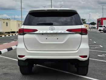 Toyota Fortuner EX.R 2.7L Petrol 4WD 2019 Model Year White 
