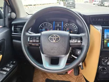 Toyota Fortuner EX.R 2.7L Petrol 4WD 2019 Model Year White 