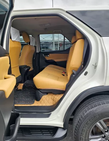 Toyota Fortuner EX.R 2.7L Petrol 4WD 2019 Model Year White 