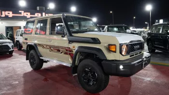 Toyota Land Cruiser Hardtop LC76 2024 Model Year 4.0L m/t Limited Edition