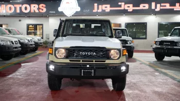 Toyota Land Cruiser Hardtop LC76 2024 Model Year 4.0L m/t Limited Edition