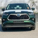 Toyota highlander GLE 2023 Model Year AWD 2.5L - Thumbnail 1