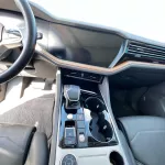 Volkswagen Touareg 3.0L Highline 2021 model Year - Thumbnail 12