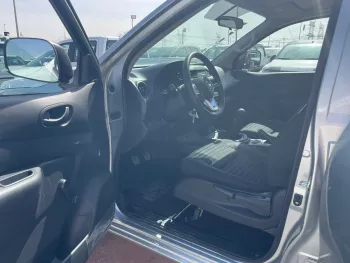 NISSAN NAVARA 2.5L DIESEL 4WD 2023 MODEL YEAR