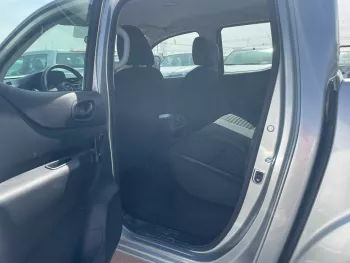 NISSAN NAVARA 2.5L DIESEL 4WD 2023 MODEL YEAR