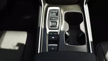 Honda Accord Hybrid 1.5L V4 FWD 2022 Model Year
