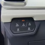 VOLKSWAGEN ID.6 FULL ELECRIC 2WD 2023 MODEL YEAR  - Thumbnail 7