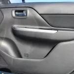MITSUBISHI L200 2.4L 2023 MODEL YEAR DIESEL DOUBLE CAB GLS A/T - Thumbnail 10