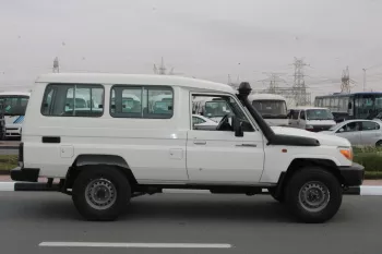 TOYOTA LANDCRUISER 78 2023 MODEL YEAR 4.5L V8 DIESEL 9 SEATER TROOP C