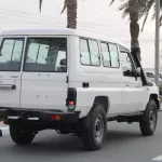 TOYOTA LANDCRUISER 78 2023 MODEL YEAR 4.5L V8 DIESEL 9 SEATER TROOP C - Thumbnail 3