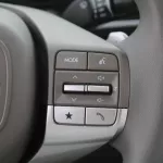 HYUNDAI ACCENT 1.5L 2024 MODEL YEAR PETROL LUXURY - Thumbnail 11