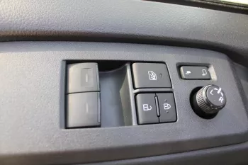 TOYOTA HIACE 3.5L PETROL 2024 MODEL YEAR 13 SEATER HR DX MANUAL