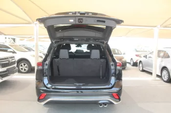 Toyota Crown Kluger 2.5L Prestige edition 2023 model Year 