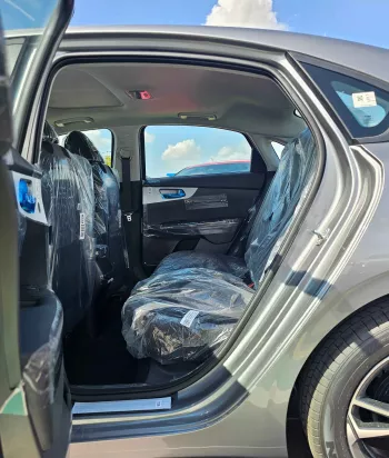 KIA CERATO FULL OPTION 1.6L PETROL FWD 2024 MODEL YEAR SILVER