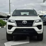 TOYOTA FORTUNER EX.R 2.7L PETROL 4WD 2021 MODEL YEAR WHITE - Thumbnail 3