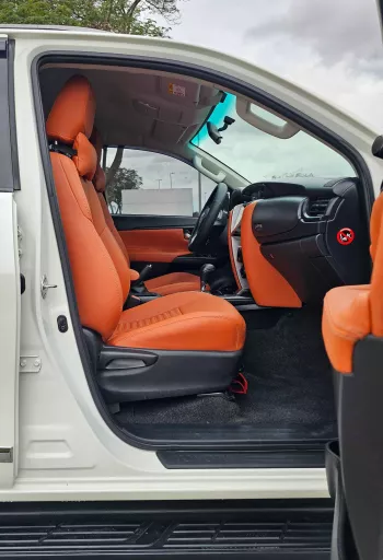 TOYOTA FORTUNER EX.R 2.7L PETROL 4WD 2021 MODEL YEAR WHITE