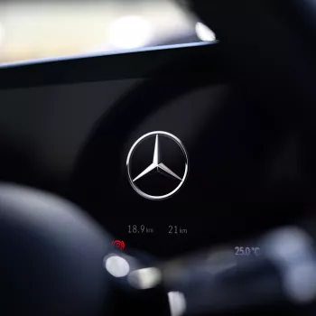 MERCEDES C200 PREMIUM 1.5L A/T PETROL 2024 MODEL YEAR