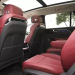 Hongqi E-HS9 6 2024 Model Year White Color - Thumbnail 29