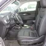 Chevrolet Trailblazer RS 1.3L Inline-3 Gas Engine 2023 Model Year  - Thumbnail 16