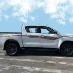 Toyota Hilux 2.7L Petrol Push Start 4wd 2024 Model Year  - Thumbnail 6