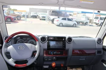 Toyota Land Cruiser LC-79 M/T 2023 Model Year for Export And Local Registrtaion