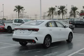 KIA K3 (CERATO) 1.5L PETROL 2022 MODEL YEAR WHITE