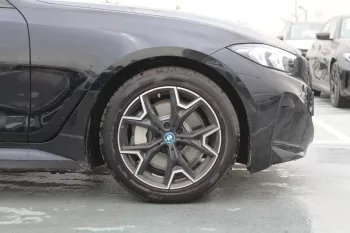BMW i3 eDRIVE 2024 MODEL YEAR LONGE RANGE ELECTRIC CAR