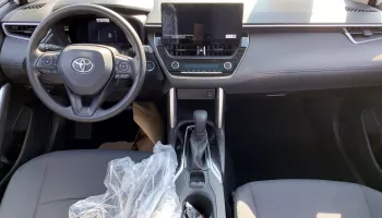 Toyota Corolla Cross 2.0L Hybrid 2WD 2023 Model Year Chinese