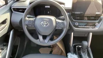 Toyota Corolla Cross 2.0L Hybrid 2WD 2023 Model Year Chinese